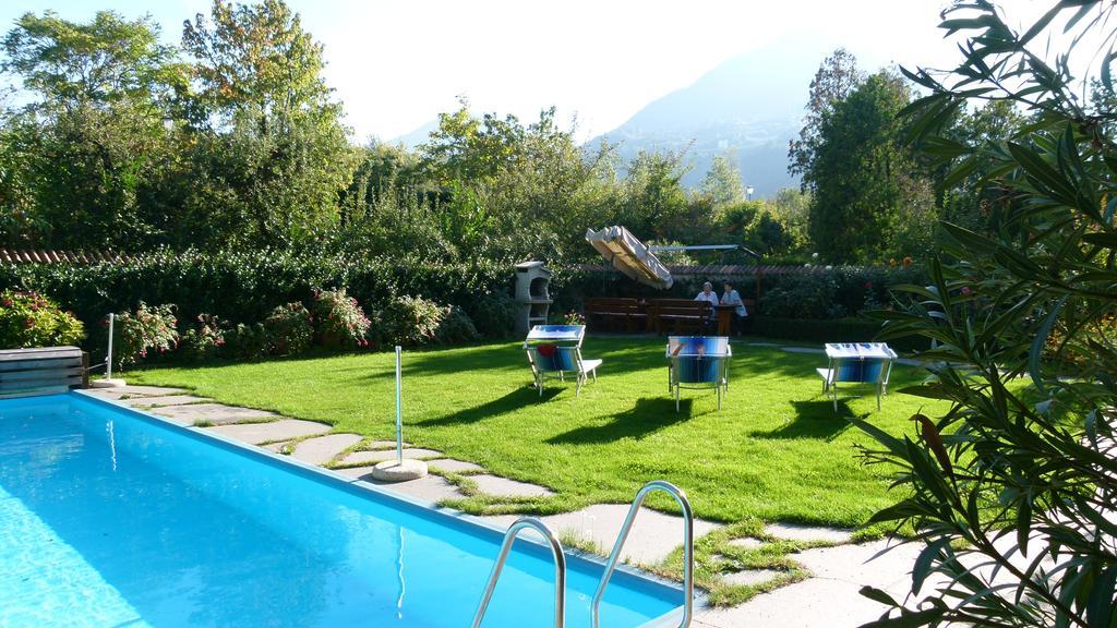 Hotel Garni Raffein Lana Esterno foto